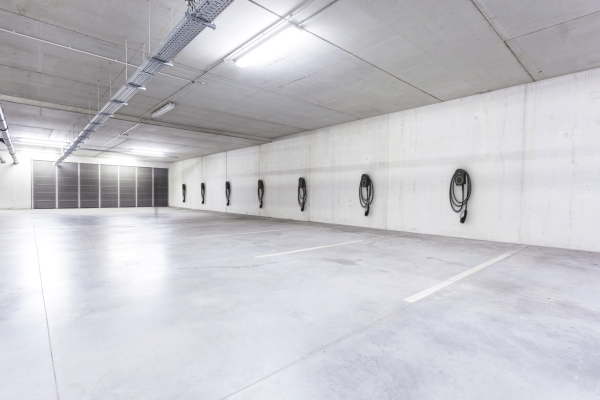 core-garage-1 go-e Charger CORE – Pametni EV punjač